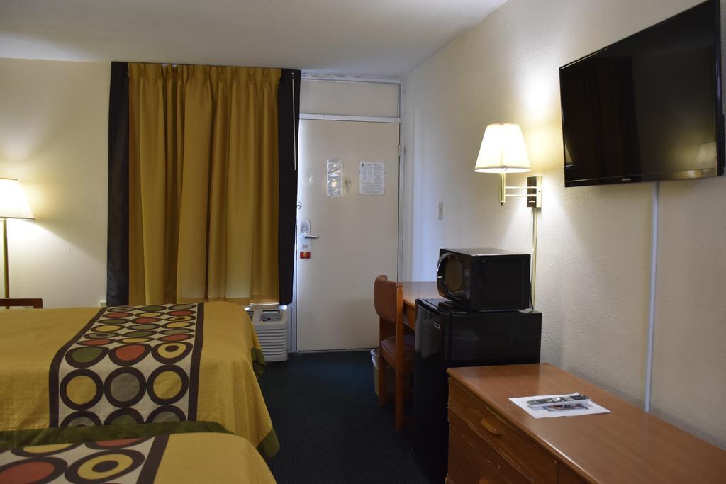 Super 8 By Wyndham Tifton Hotel Luaran gambar